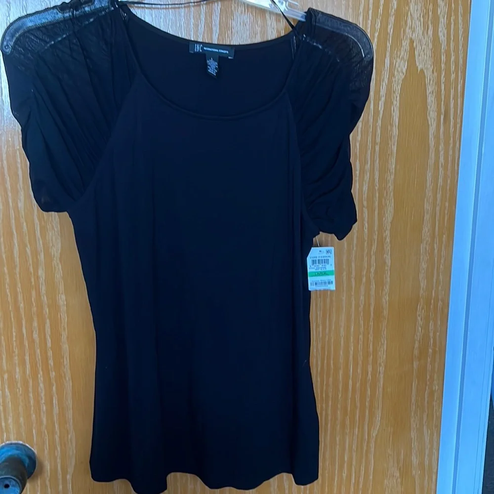 INC black top